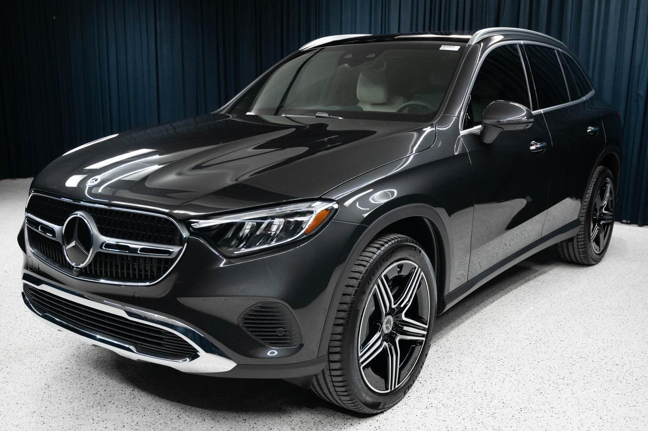 2027 Mercedes-Benz GLC 300 SUV