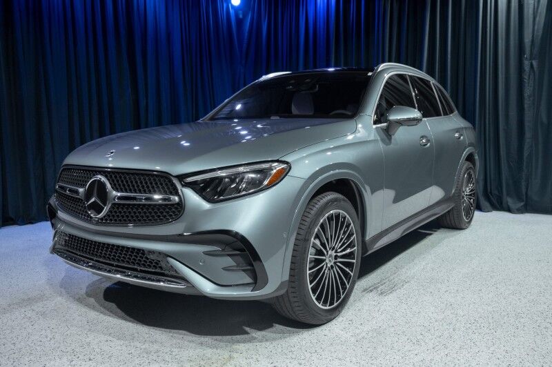 2027 Mercedes-Benz GLC 300 SUV