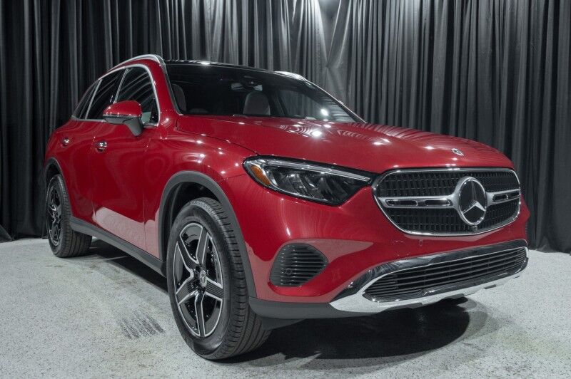 2027 Mercedes-Benz GLC 300 SUV