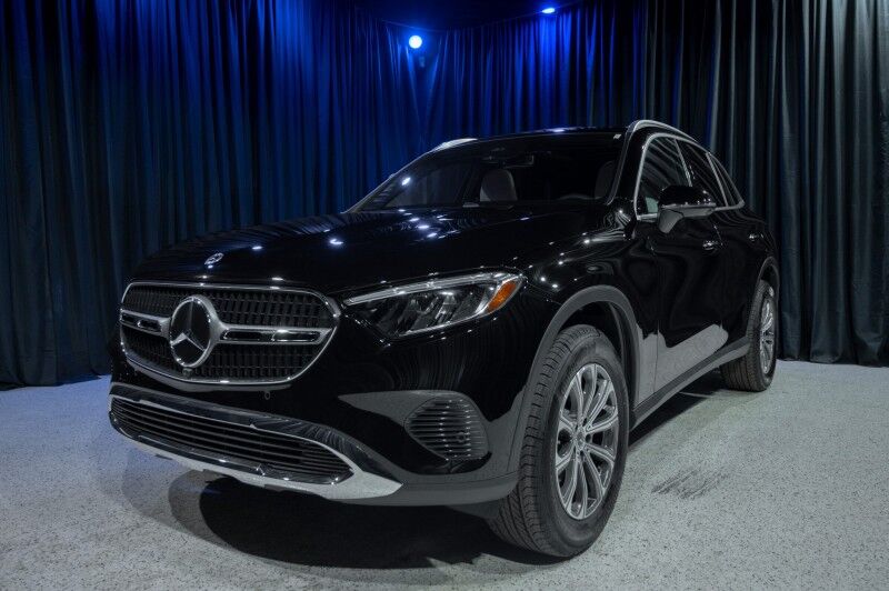 2027 Mercedes-Benz GLC 300 SUV