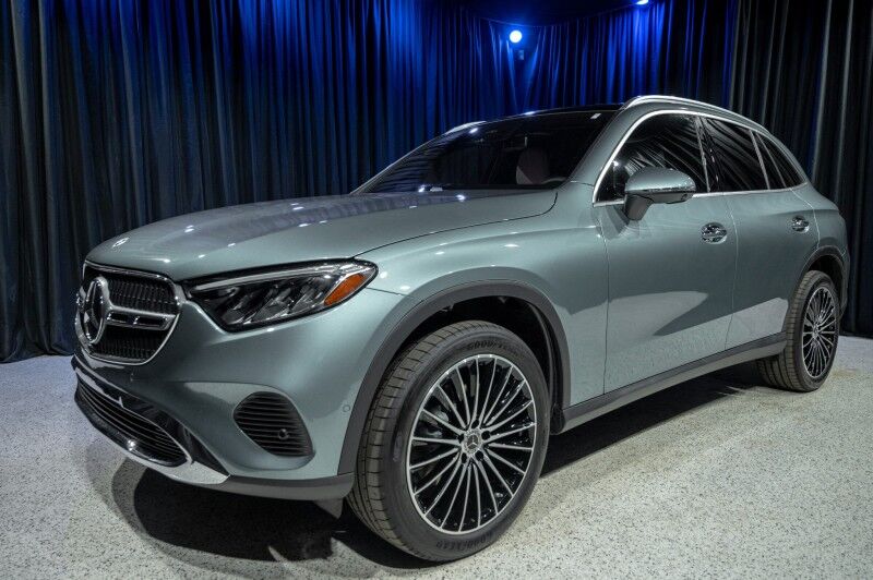 2027 Mercedes-Benz GLC 300 SUV