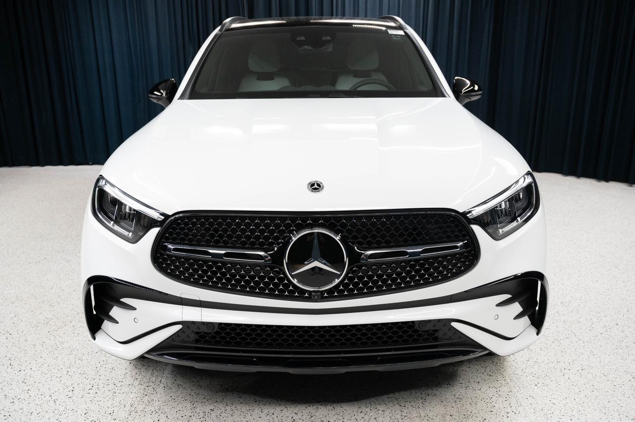 2027 Mercedes-Benz GLC 300 SUV