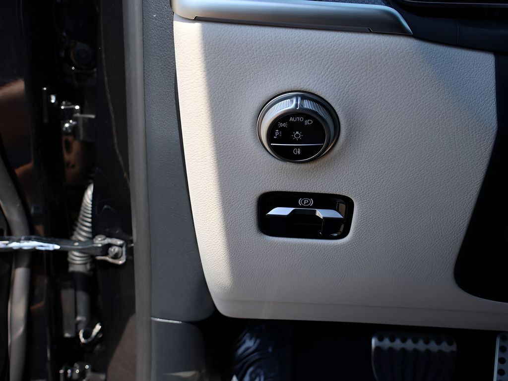2027 Mercedes-Benz GLC GLC 300 San Clemente CA
