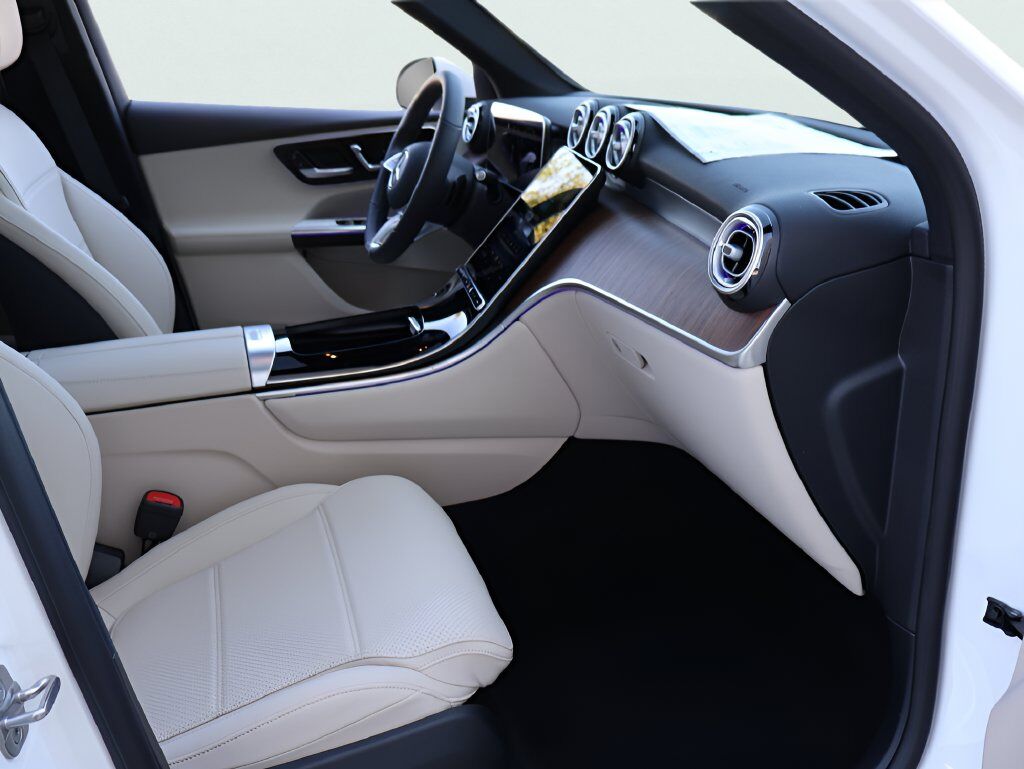 2027 Mercedes-Benz GLC GLC 300 San Clemente CA