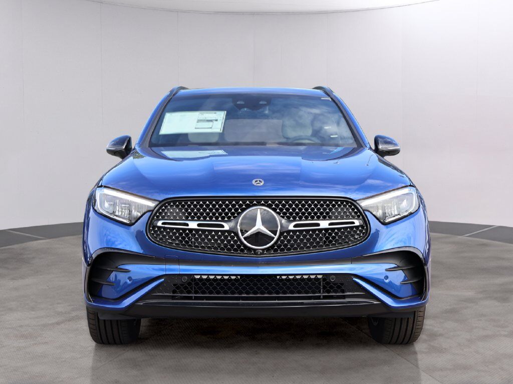 2027 Mercedes-Benz GLC GLC 300