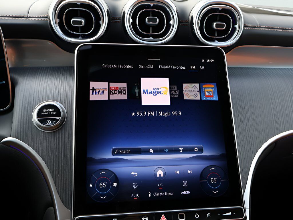 2027 Mercedes-Benz GLC GLC 300 San Clemente CA