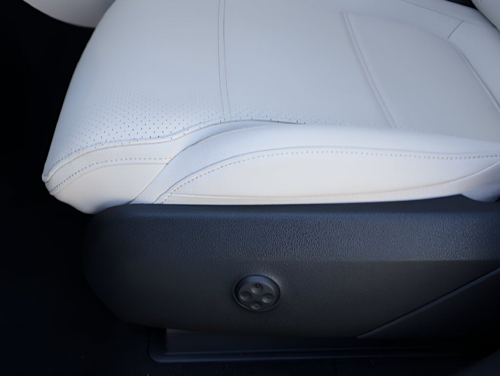 2027 Mercedes-Benz GLC GLC 300 San Clemente CA