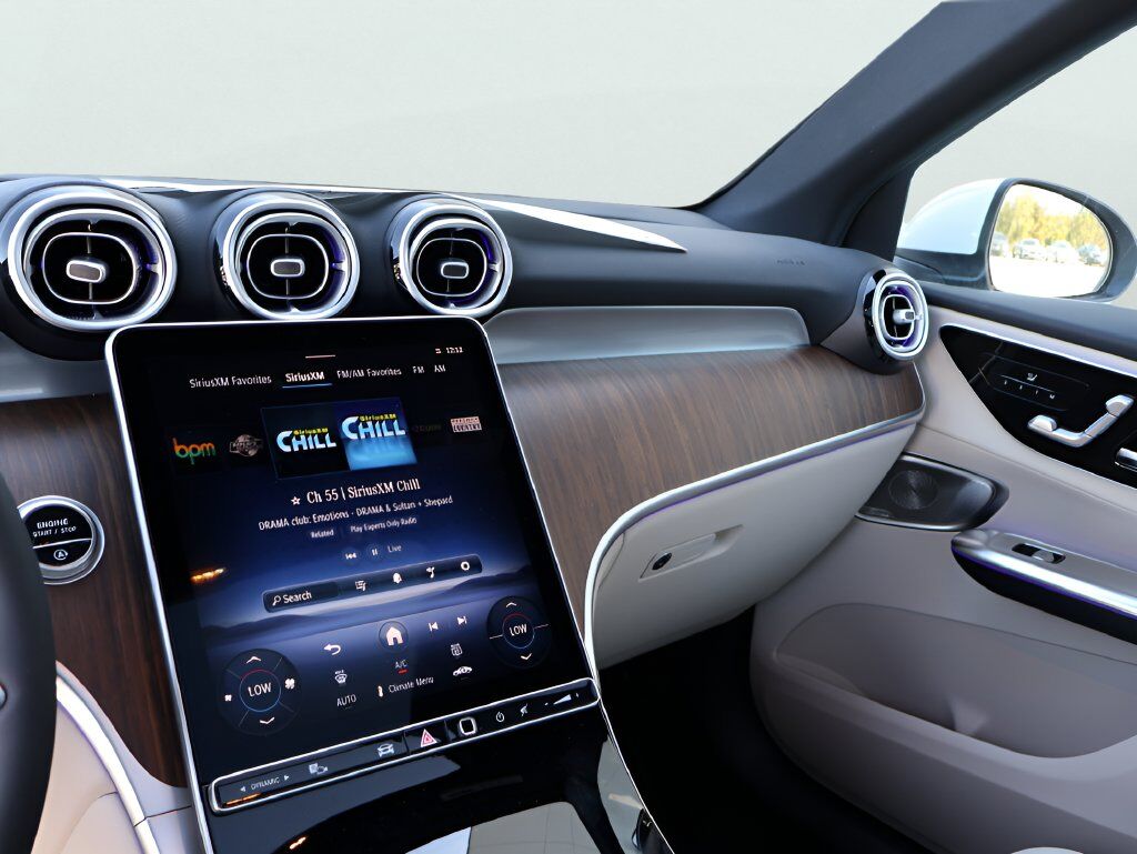 2027 Mercedes-Benz GLC GLC 300 San Clemente CA