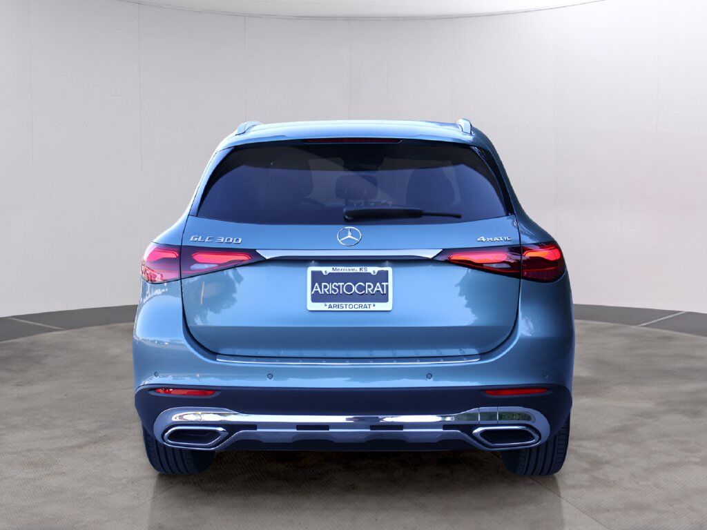 2027 Mercedes-Benz GLC GLC 300