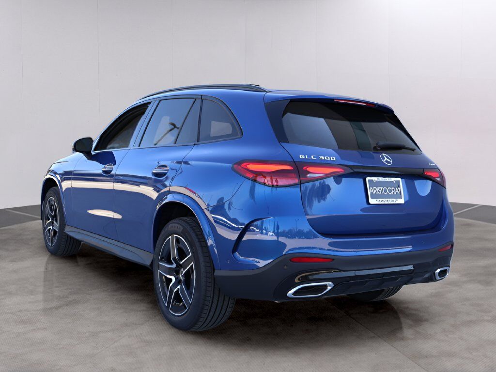 2027 Mercedes-Benz GLC GLC 300