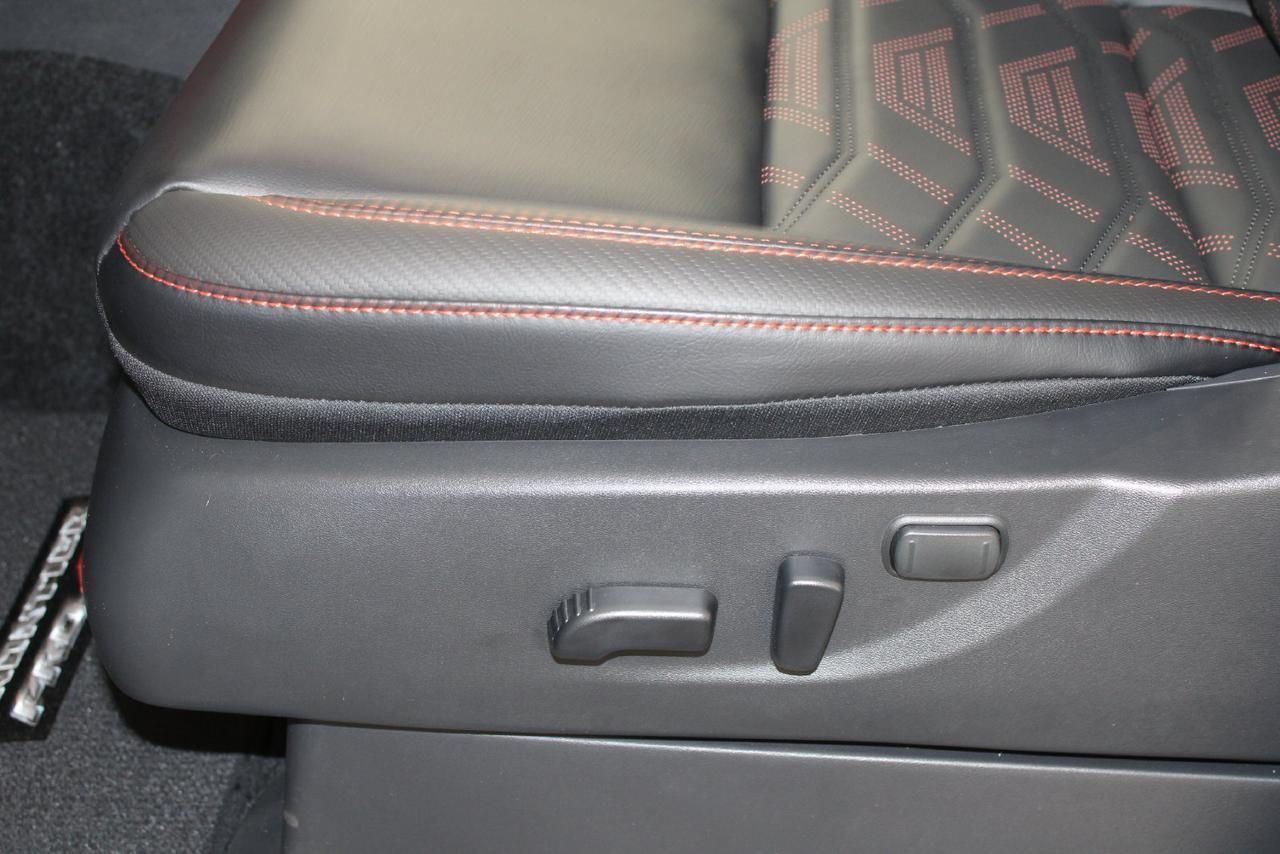 2027 Nissan Frontier PRO-4X Manassas VA