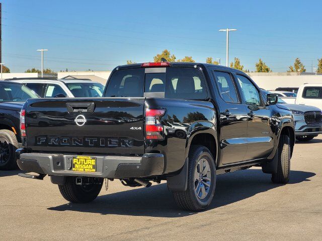 2027 Nissan Frontier SV Roseville CA
