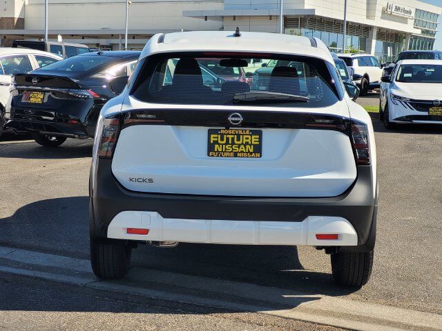 2027 Nissan Kicks S Roseville CA