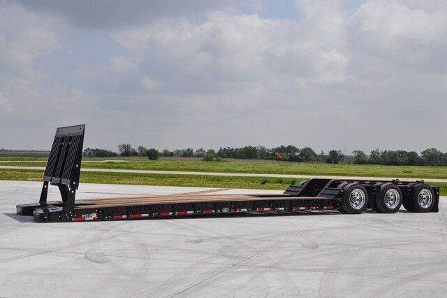 2027 No Make Landoll 855F Detachable Trailer 55 Ton Capacity (110,000 lbs.)