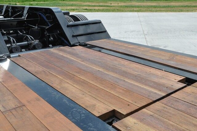 2027 No Make Landoll 855F Detachable Trailer 55 Ton Capacity (110,000 lbs.) Miami FL