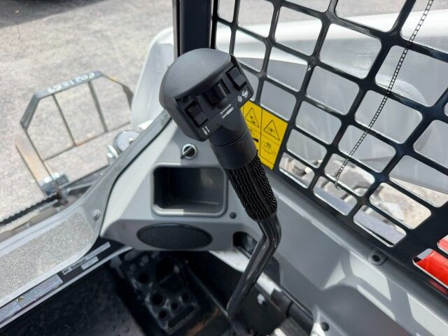2027 Other S650 T4 SKID STE SKID STEER LOADER Homestead FL