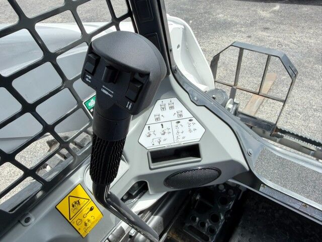 2027 Other S650 T4 SKID STE SKID STEER LOADER Homestead FL