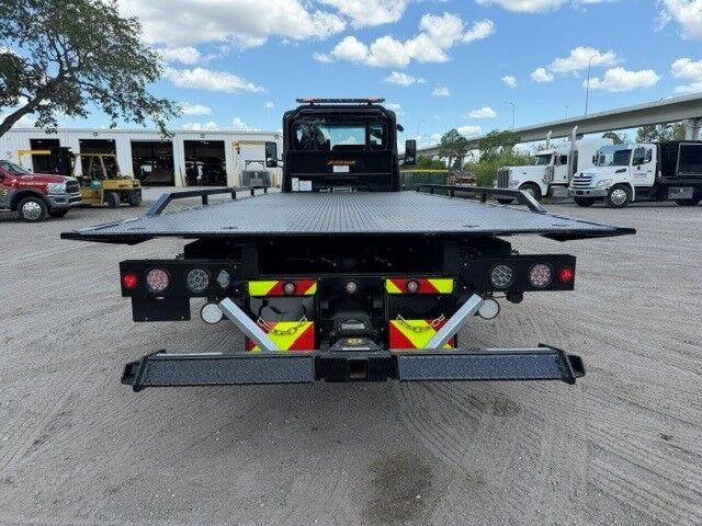 2027 Peterbilt 536 Jerr-Dan 22'XLP Rollback Car Carrier Truck Tampa FL