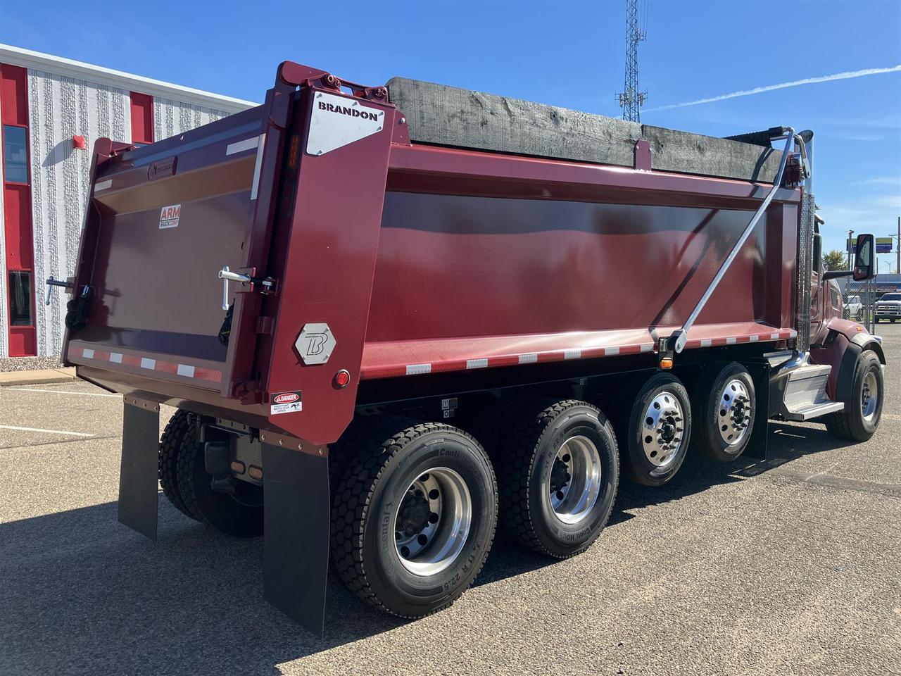 2027 Peterbilt 567 in Eau Claire, WI — photo 3