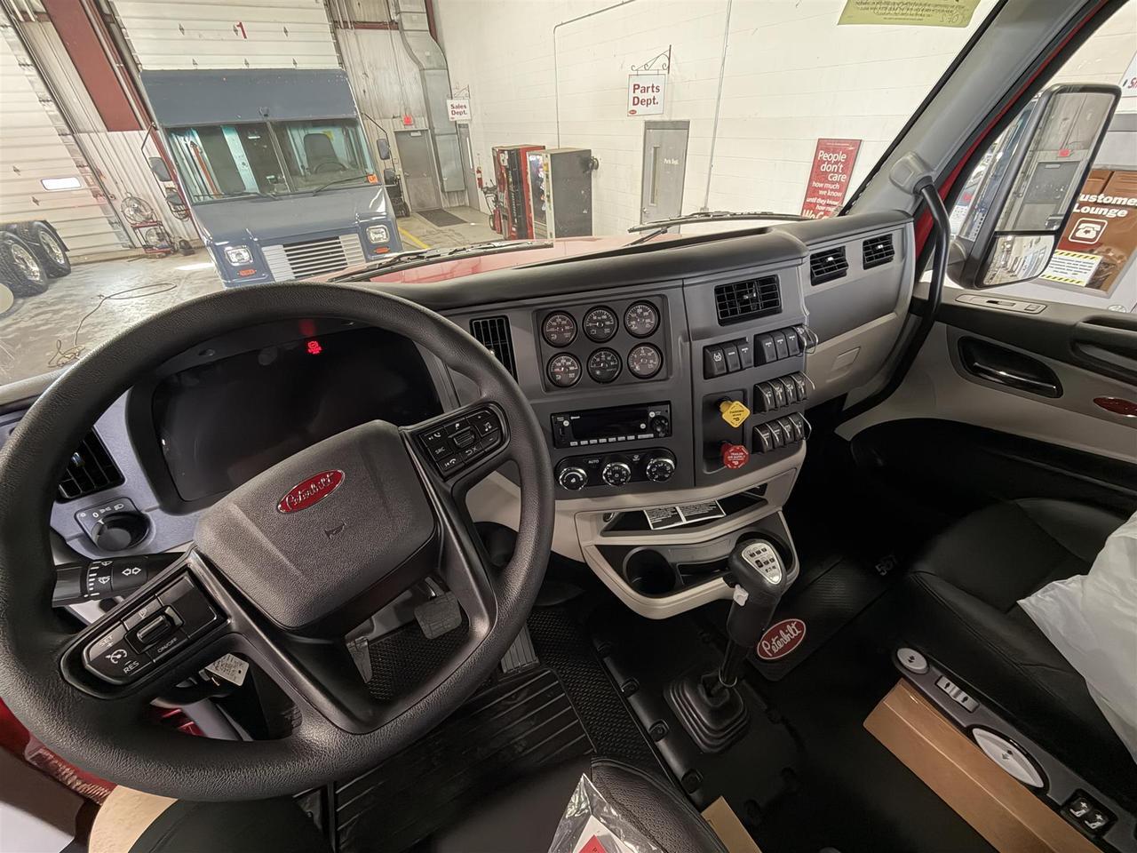 2027 Peterbilt 567 Eau Claire WI