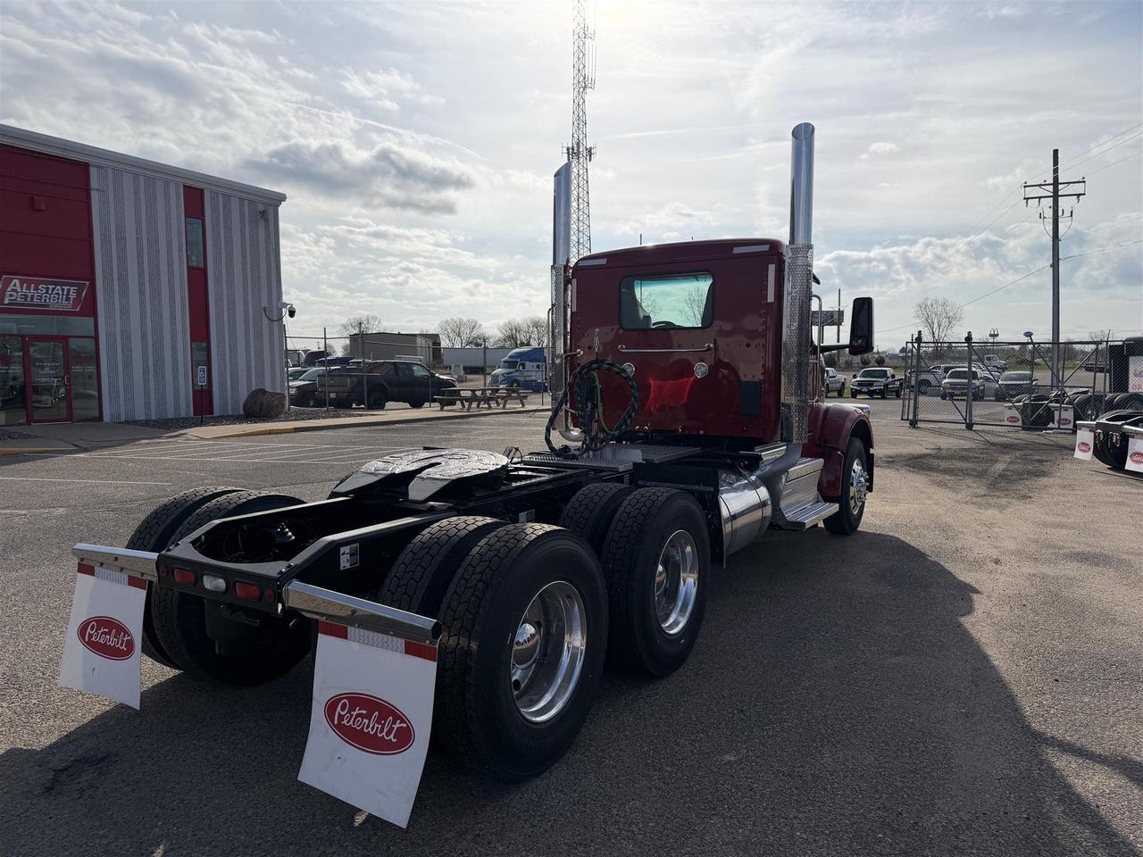 2027 Peterbilt 567 Eau Claire WI