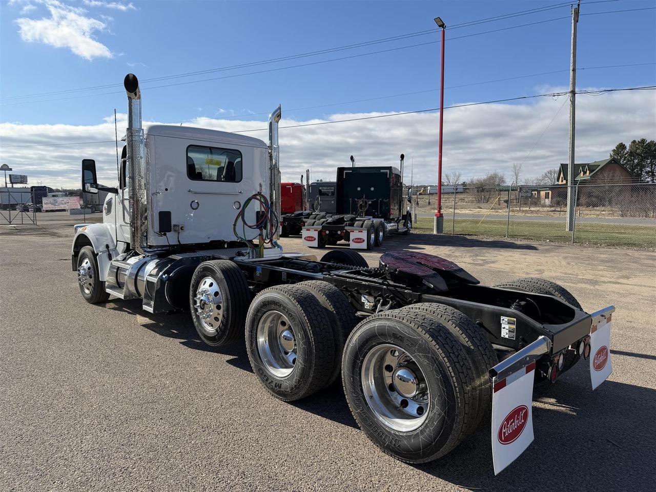 2027 Peterbilt 567 Non-Sleeper