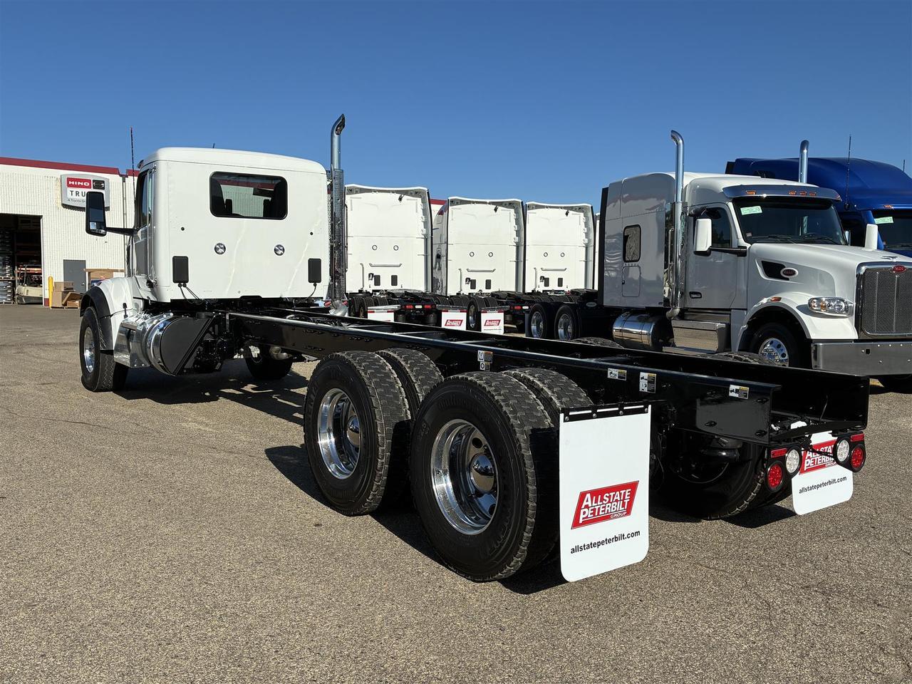 2027 Peterbilt 567 Rochester MN