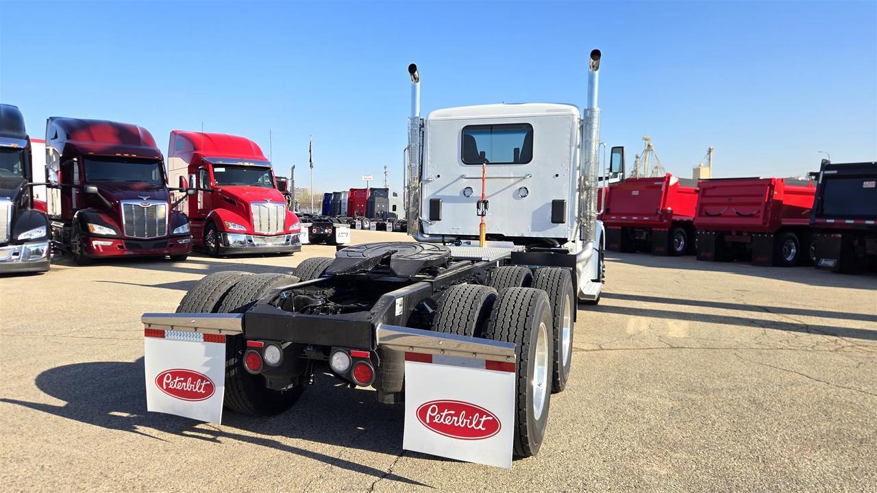 2027 Peterbilt 567 Rochester MN