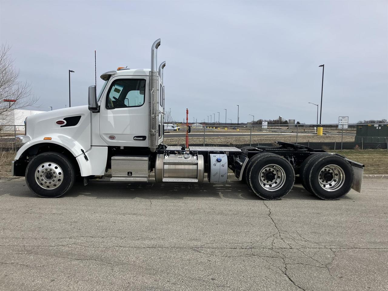 2027 Peterbilt 567 Rochester MN