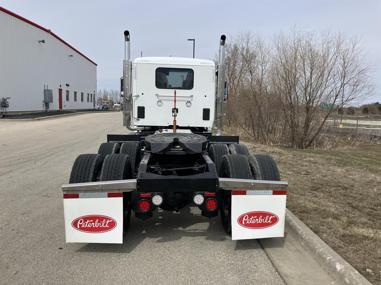 2027 Peterbilt 567 Rochester MN