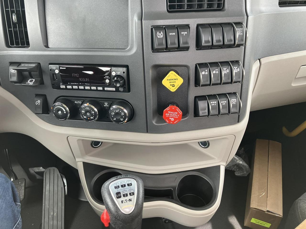2027 Peterbilt 567 Rochester MN