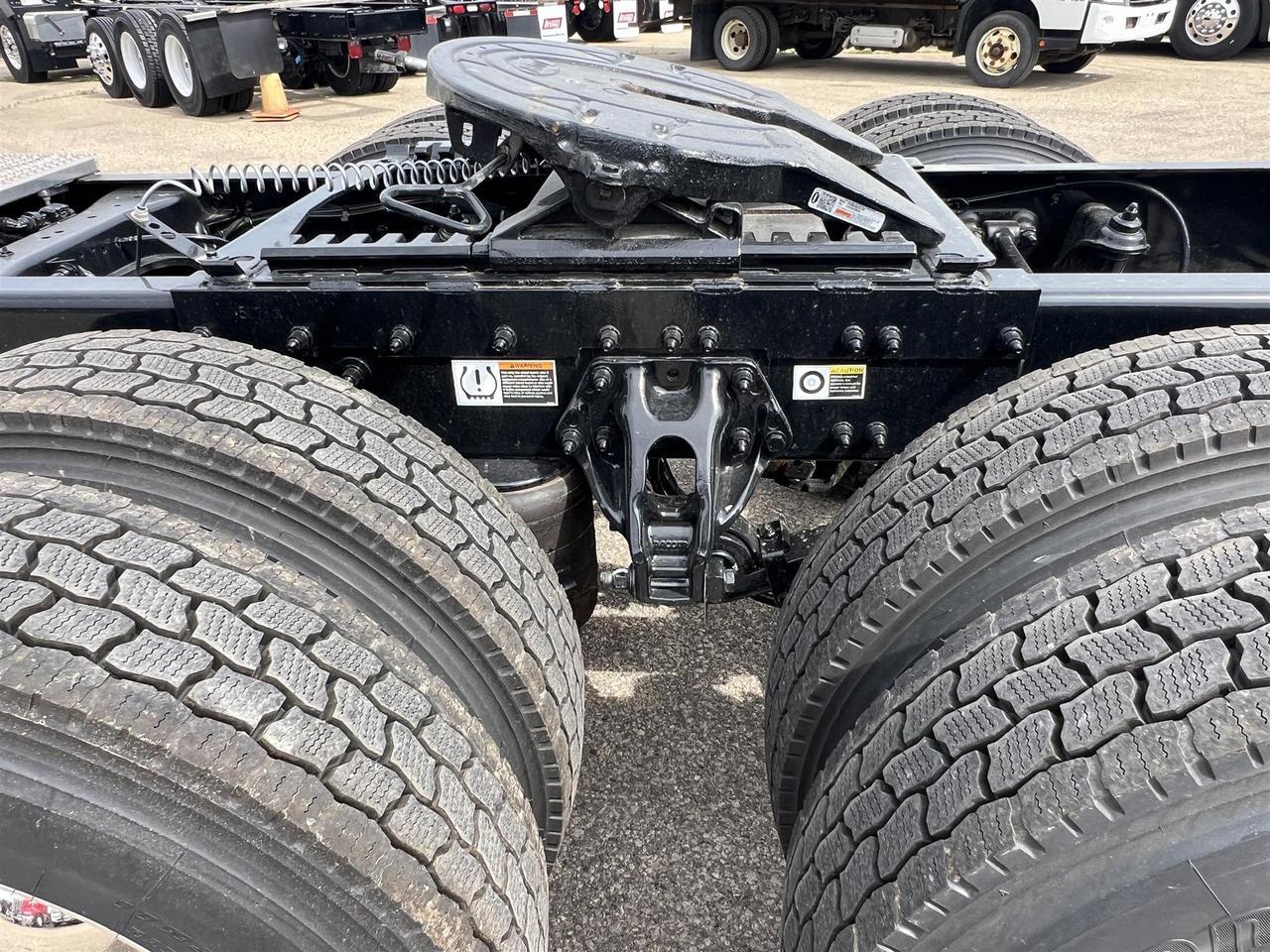 2027 Peterbilt 567 Rochester MN