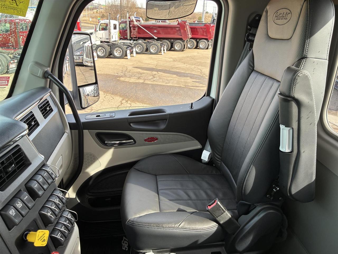2027 Peterbilt 567 Rochester MN