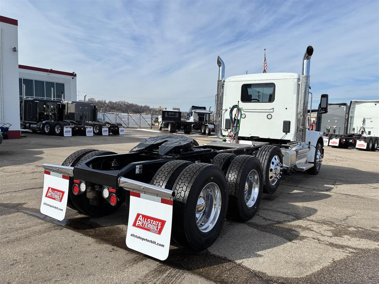 2027 Peterbilt 567 Rochester MN