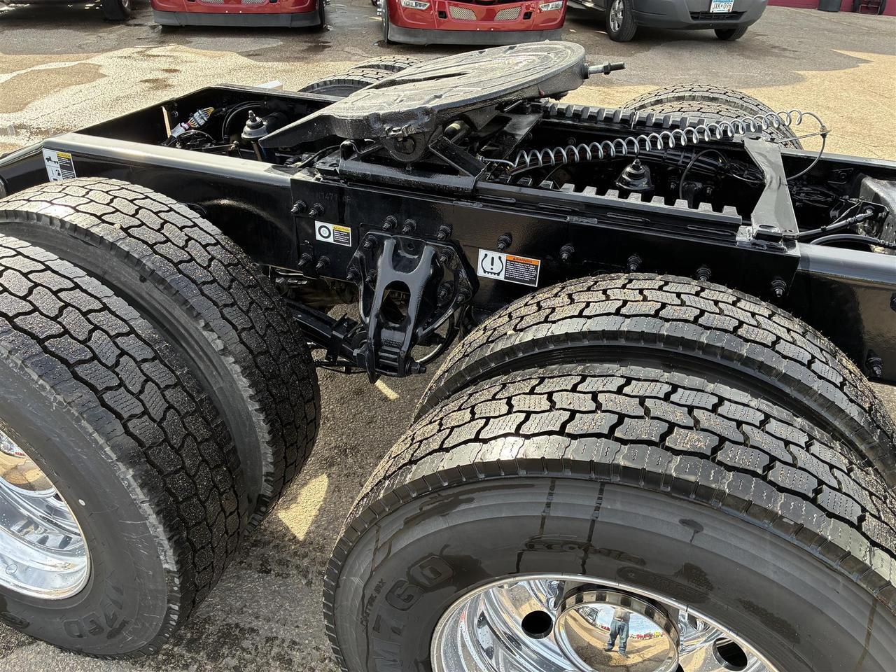 2027 Peterbilt 567 Rochester MN