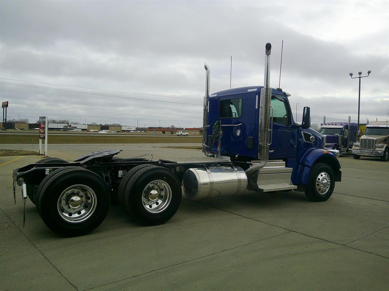 2027 Peterbilt 567 Fargo ND
