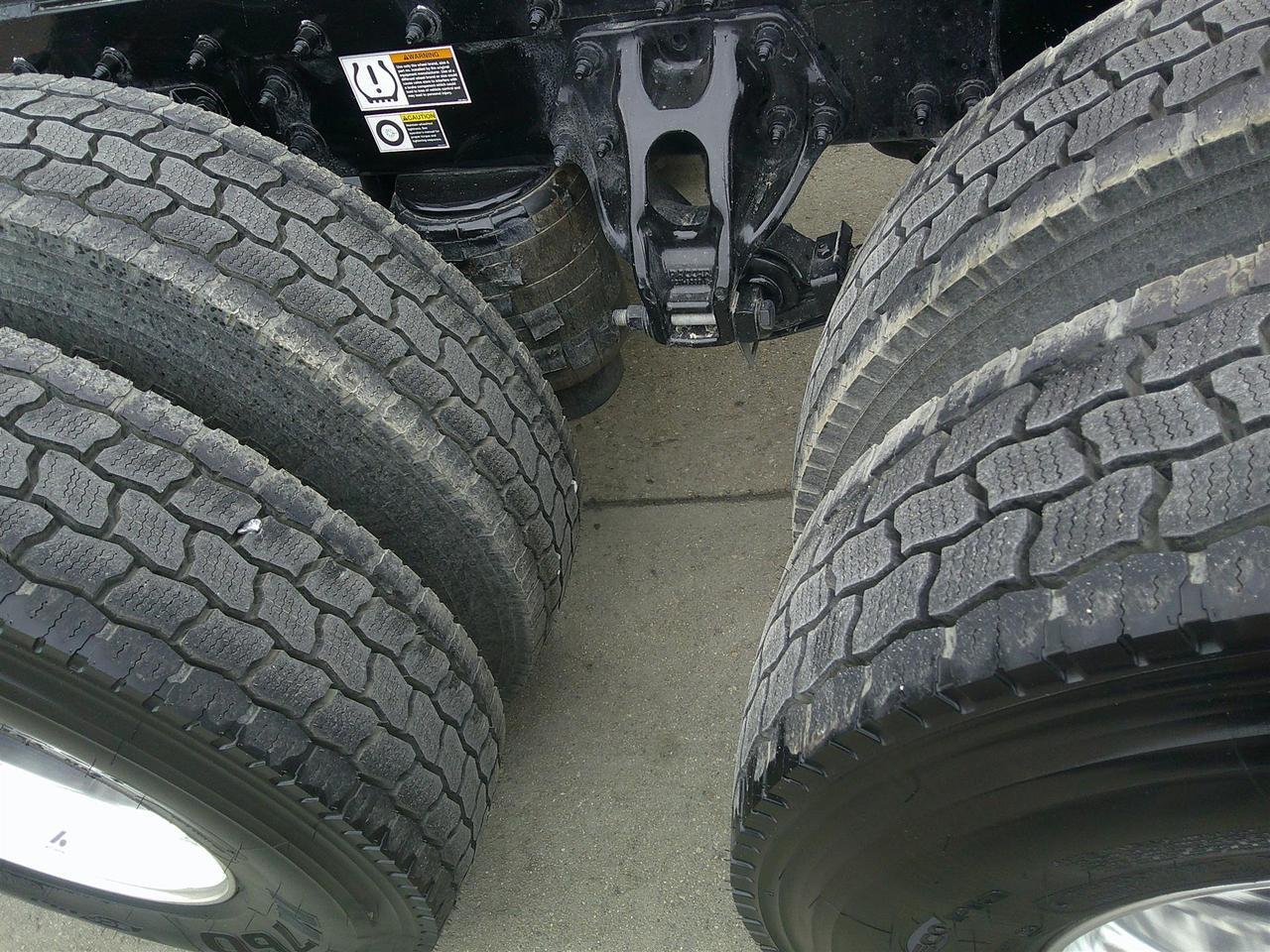 2027 Peterbilt 567 Fargo ND