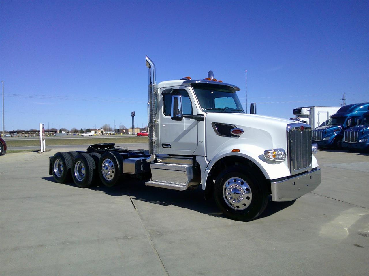 2027 Peterbilt 567 Non-Sleeper