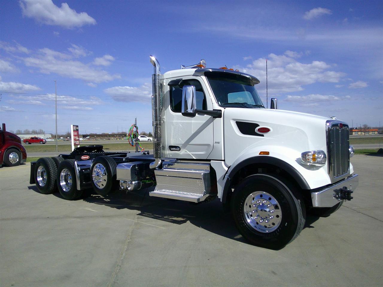2027 Peterbilt 567 Non-Sleeper