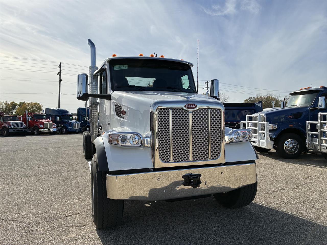 2027 Peterbilt 567 in South St. Paul, MN — photo 5