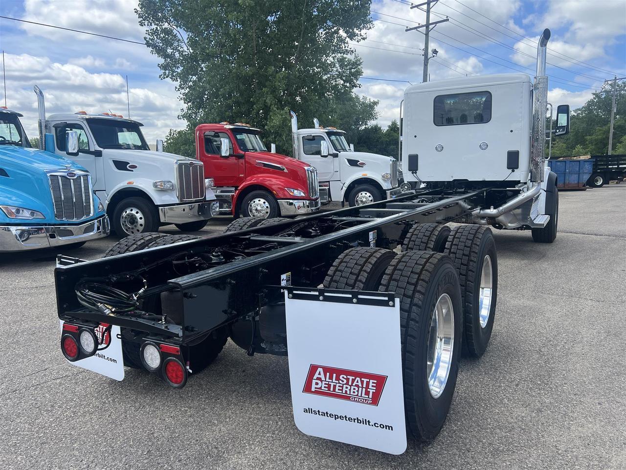 2027 Peterbilt 567 South St. Paul MN