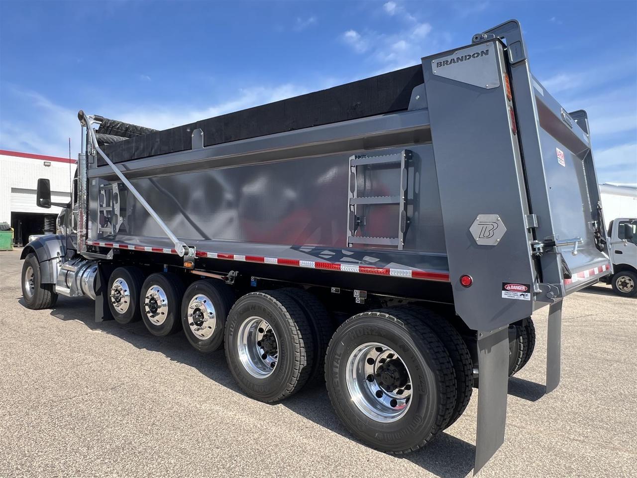 2027 Peterbilt 567 South St. Paul MN