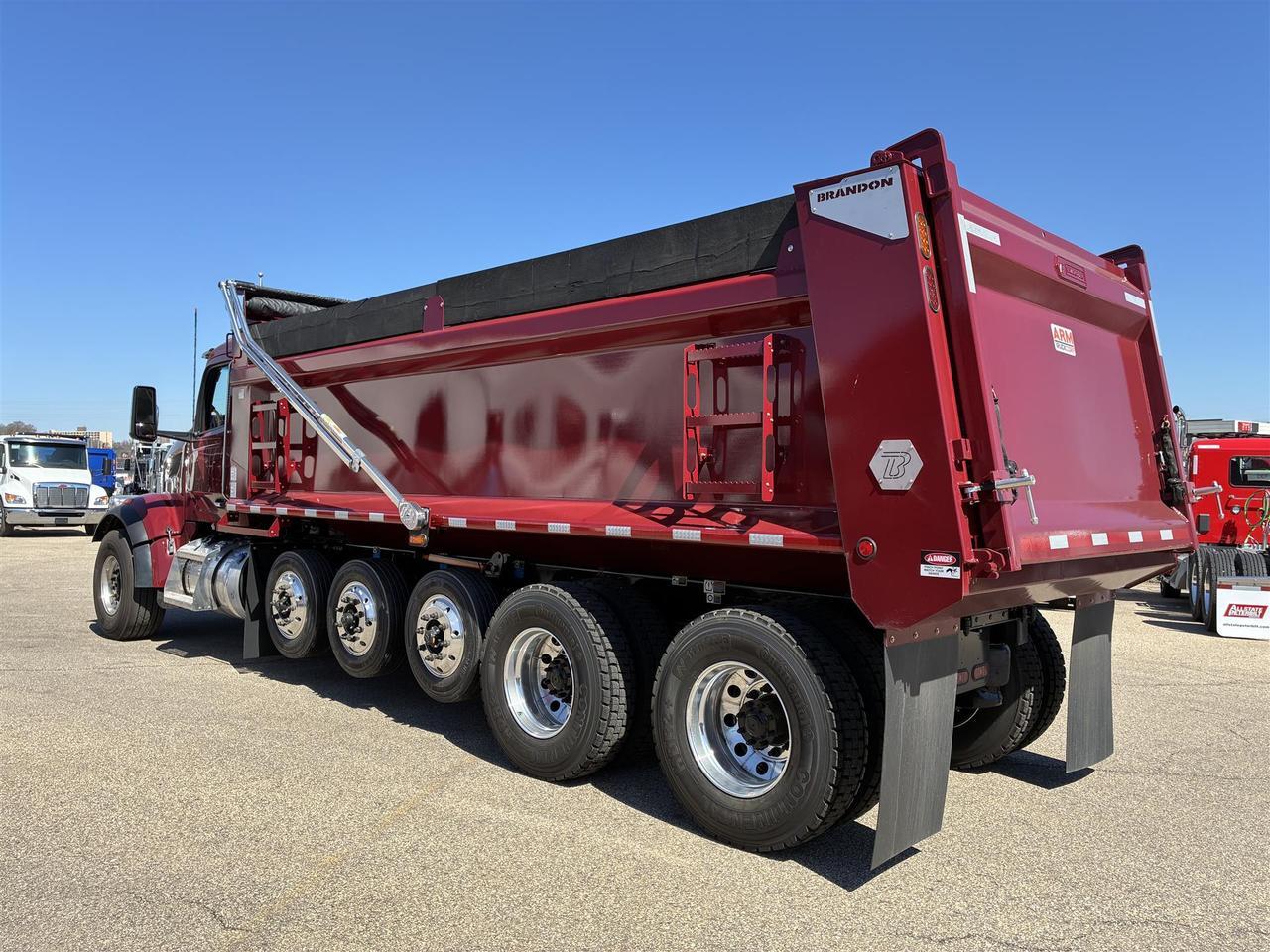 2027 Peterbilt 567 South St. Paul MN