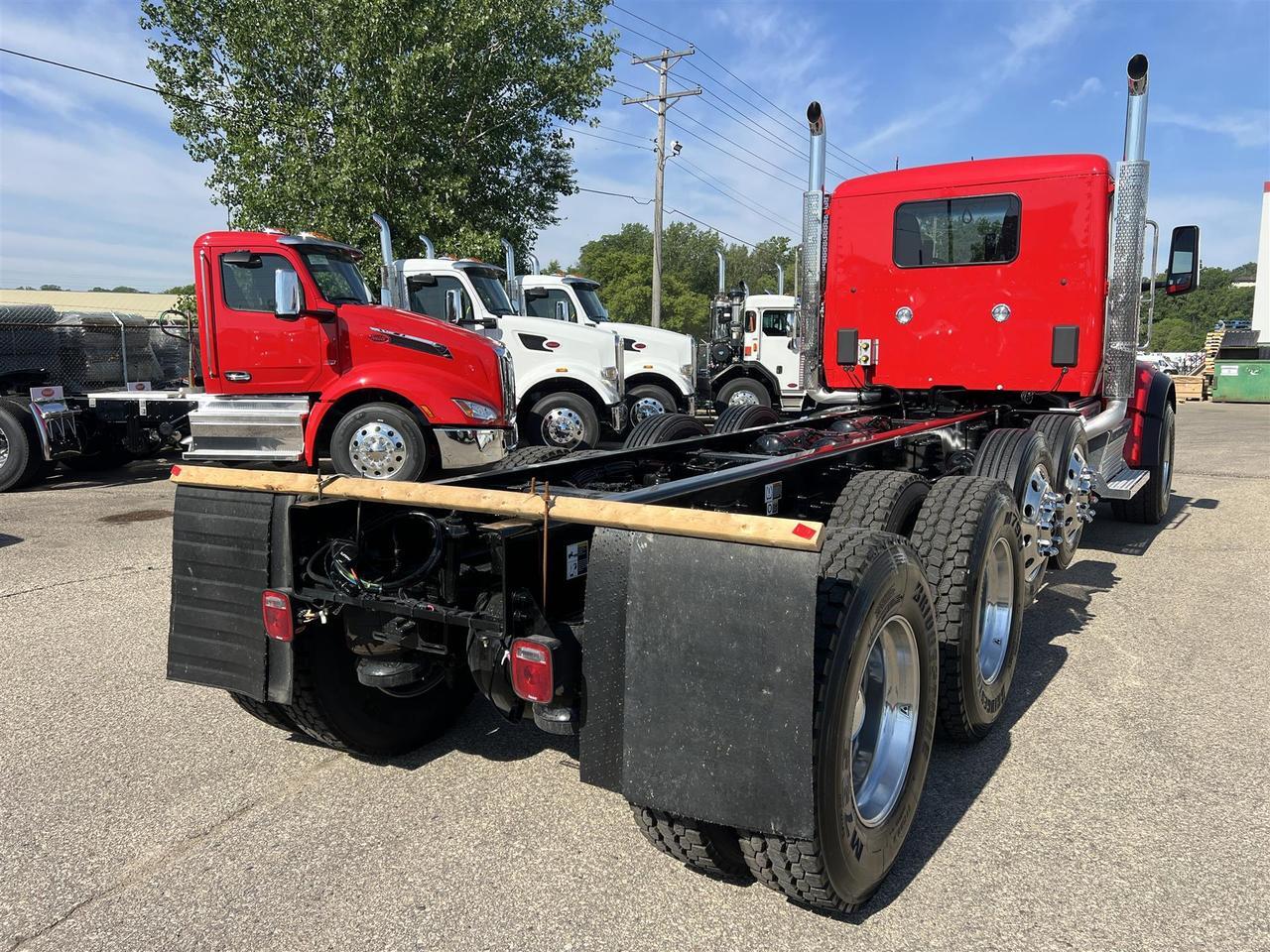 2027 Peterbilt 567 South St. Paul MN
