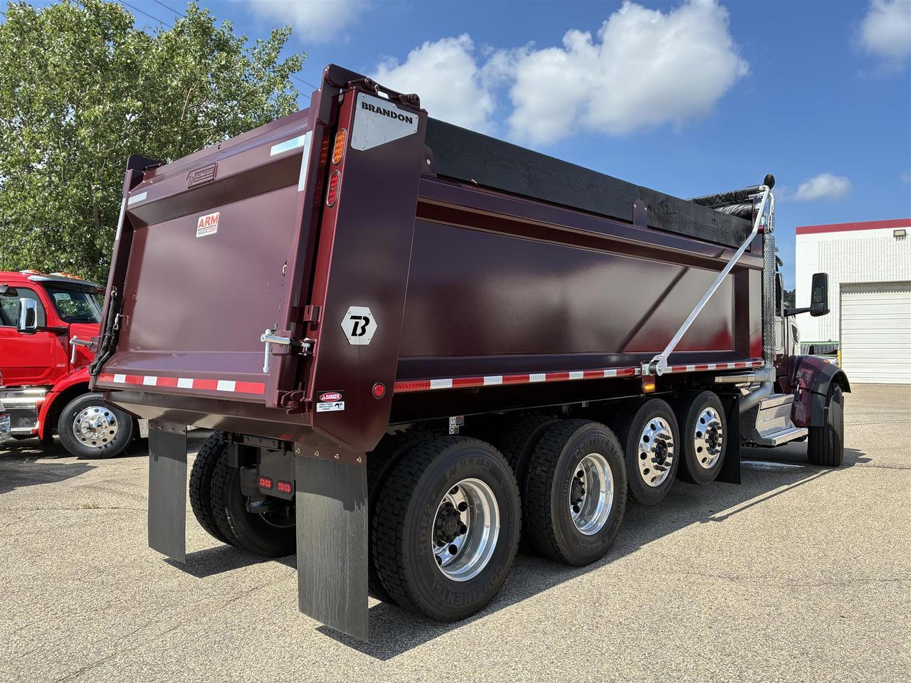 2027 Peterbilt 567 South St. Paul MN