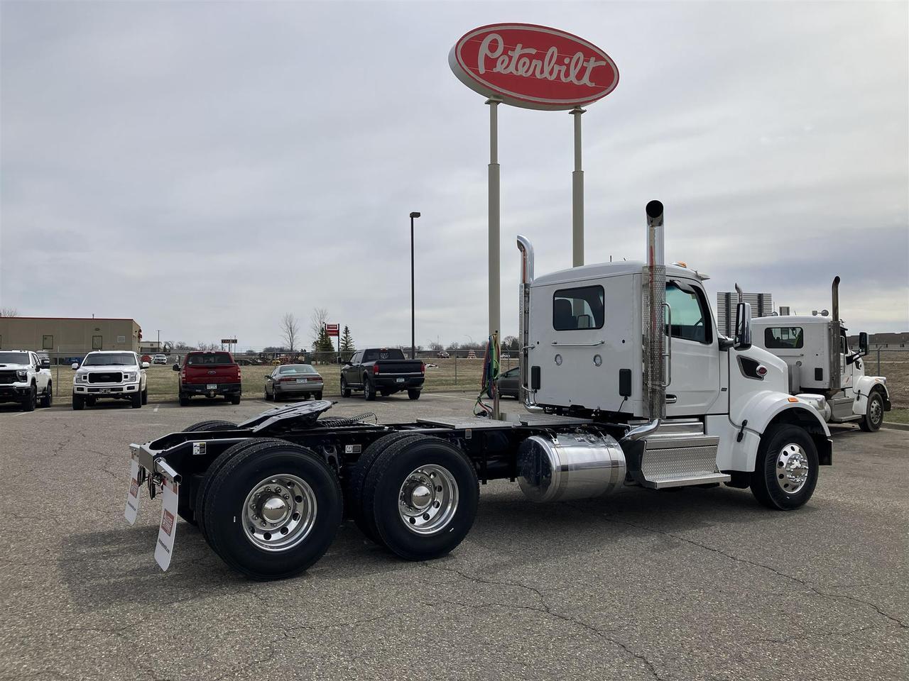 2027 Peterbilt 567 South St. Paul MN