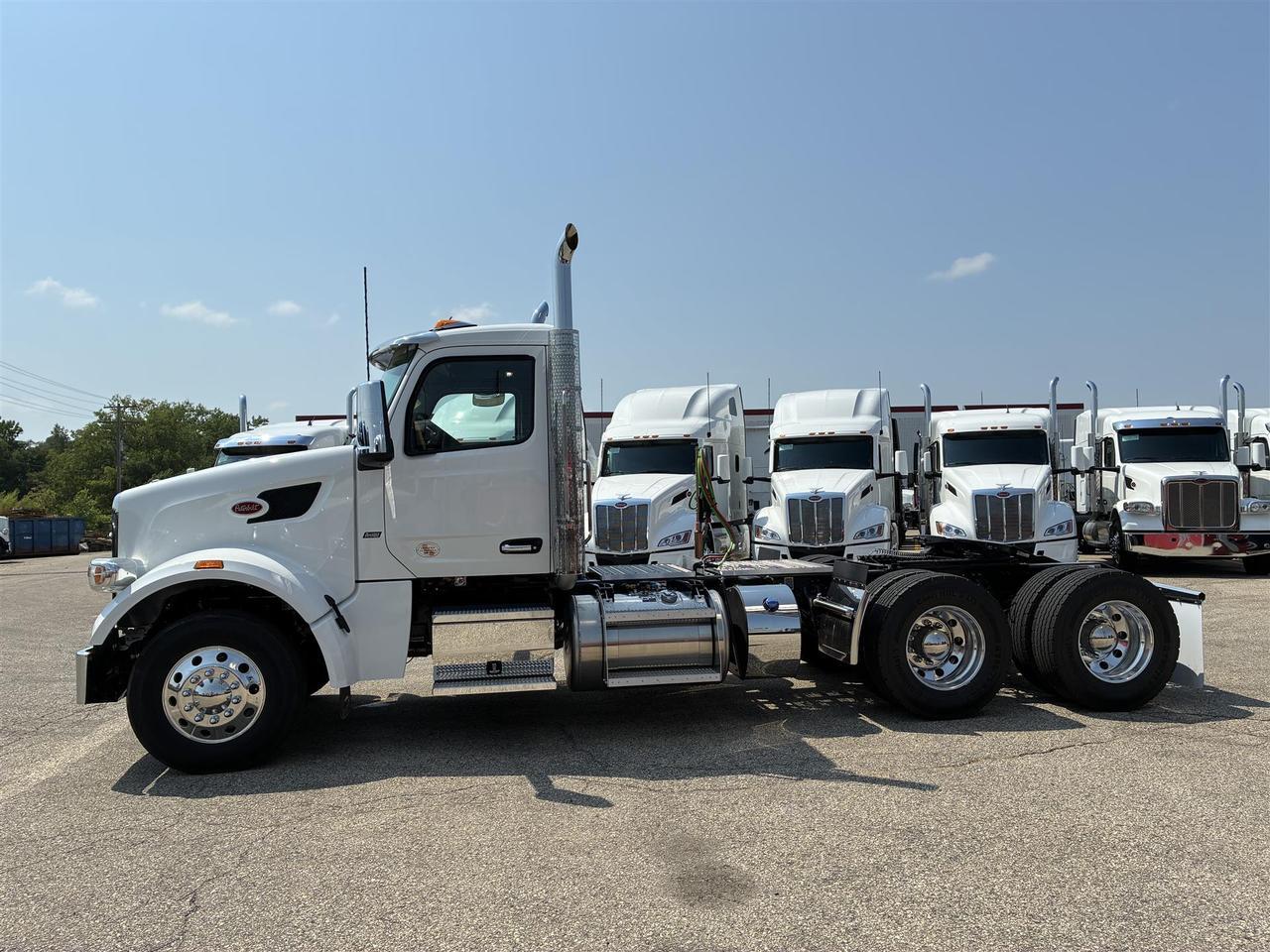 2027 Peterbilt 567 Non-Sleeper