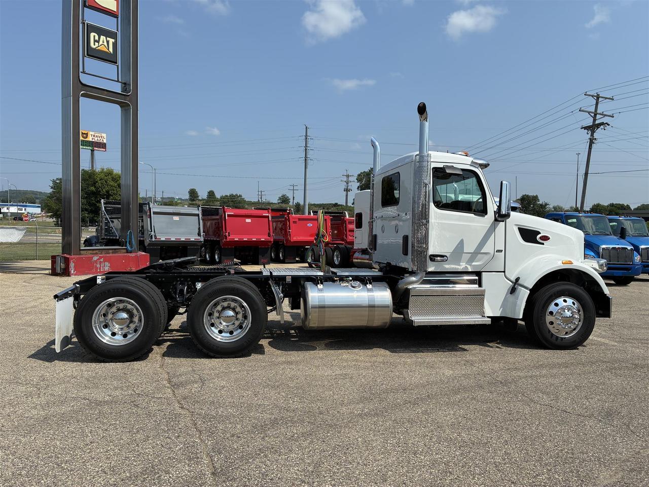 2027 Peterbilt 567 in South St. Paul, MN — photo 5