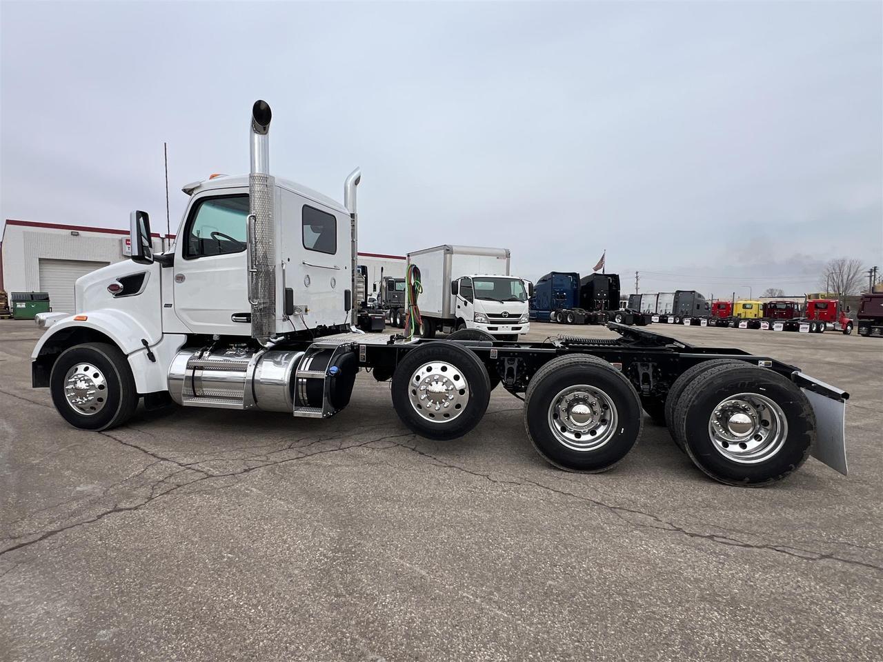 2027 Peterbilt 567 South St. Paul MN
