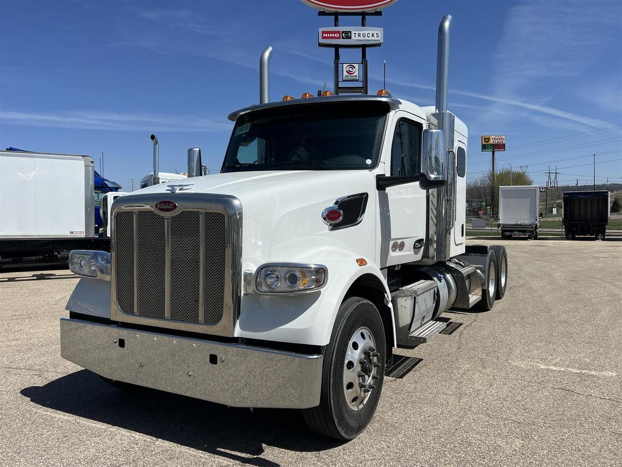 2027 Peterbilt 567 Sleeper